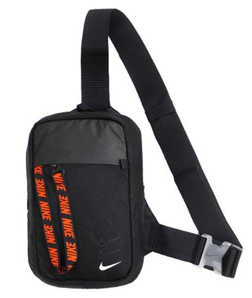 nike advance essential hip pack